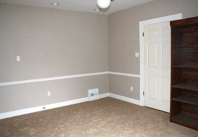 Building Photo - 3816 W Main St