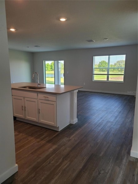 Building Photo - 3728 Hatchery Wy