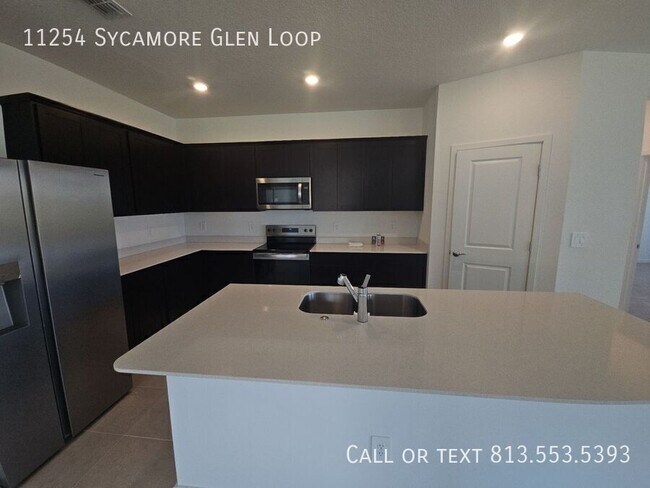 Building Photo - 11254 Sycamore Glen Loop