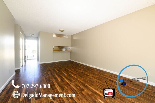 Building Photo - Benicia 2 bedroom condo