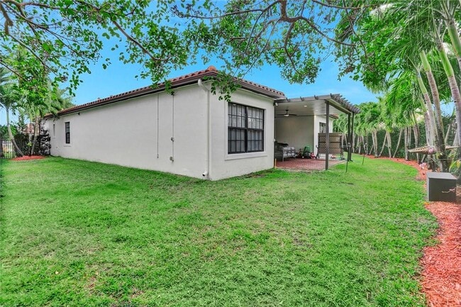 Building Photo - 4092 NW 88th Ter