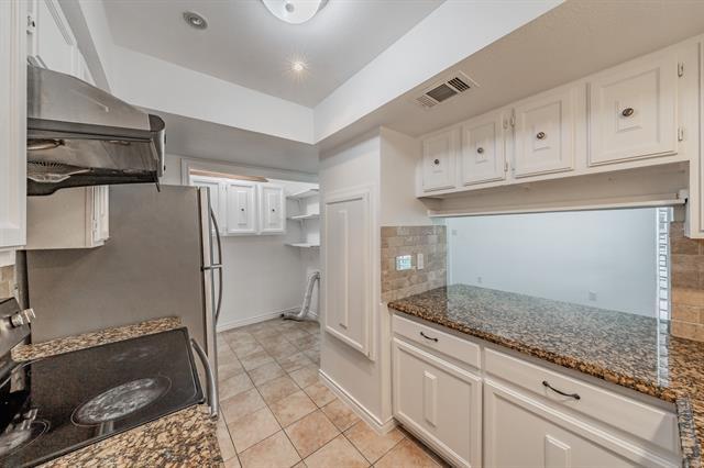 Building Photo - 3635 Garden Brook Dr