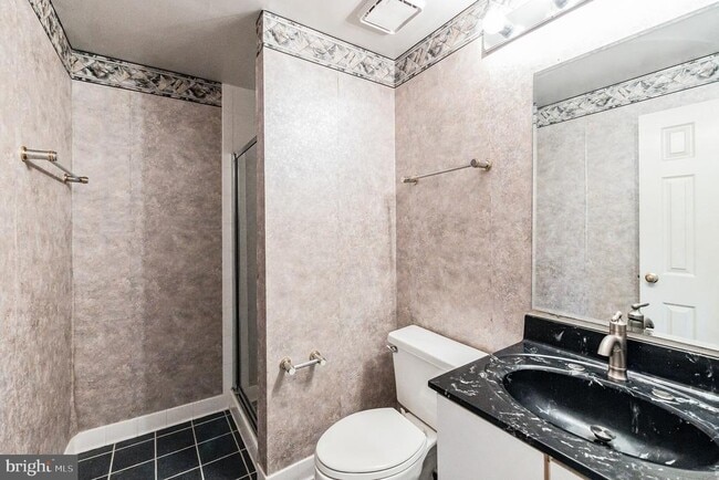 Building Photo - 14524 Pebblewood Dr