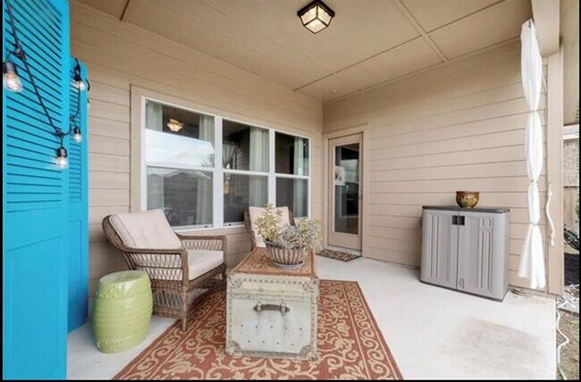 Building Photo - 13405 Clara Martin