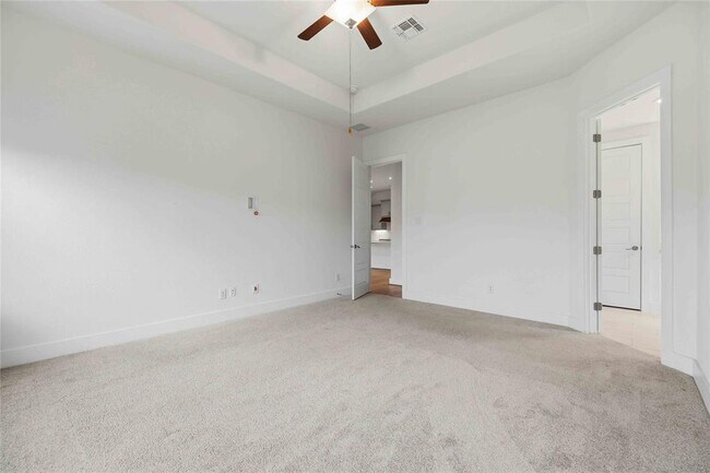Building Photo - 401 Sitlington Ln
