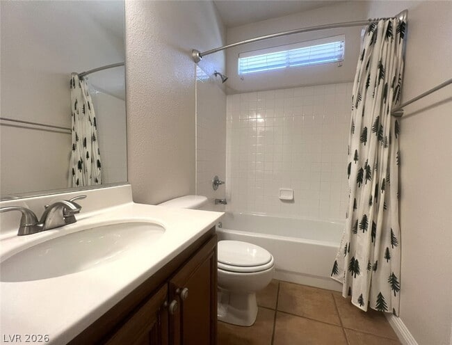 Building Photo - 11027 Village Crest Ln