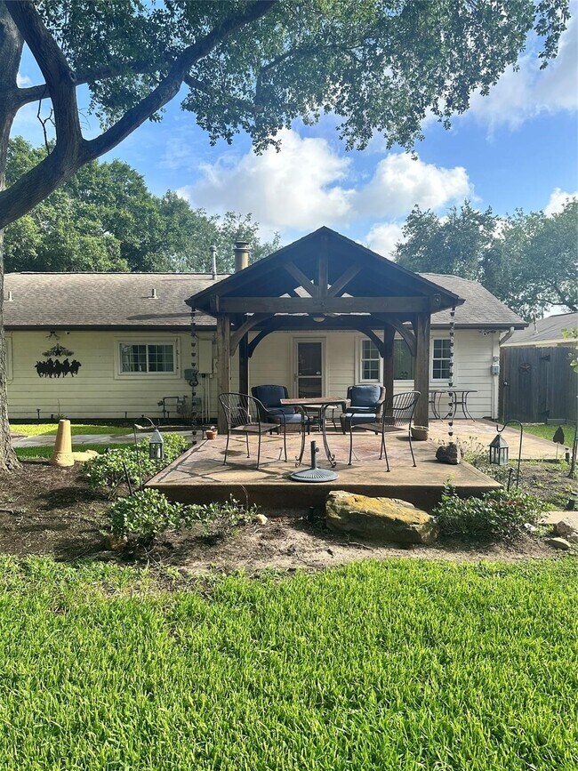 Building Photo - 19507 Spanish Needle Dr