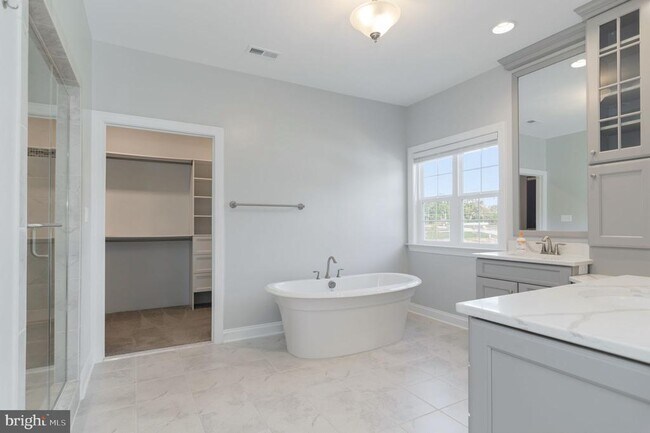 Building Photo - 11492 Wisteria Ln