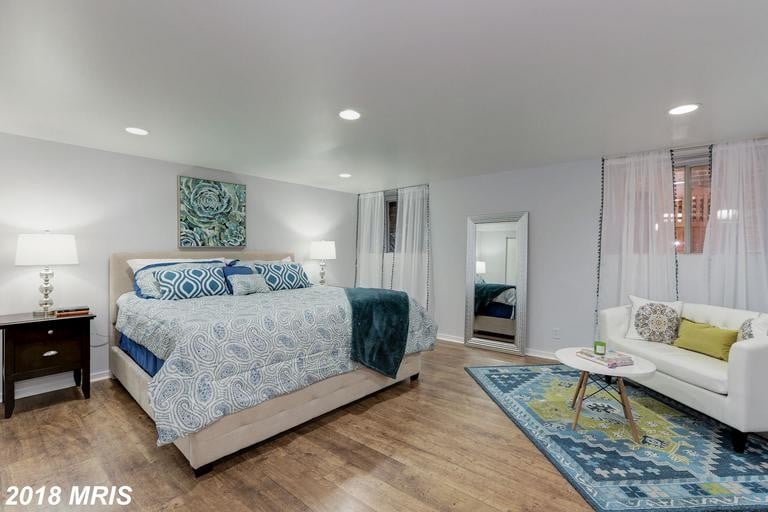 Building Photo - 629 Constitution Ave NE