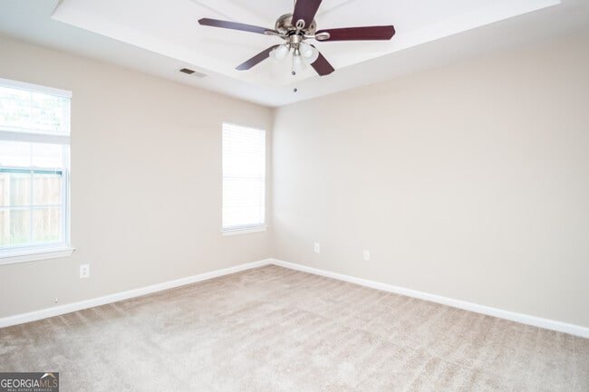 Building Photo - 7522 Clear Creek Approach