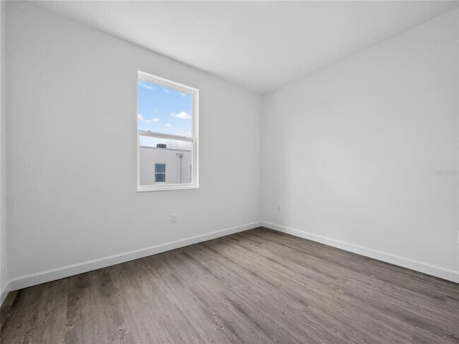 Building Photo - 367 Famagusta Dr