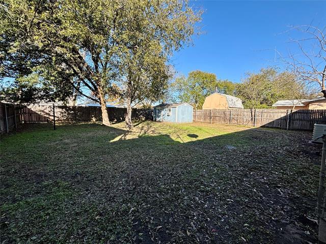 Building Photo - 5856 Trigg Dr