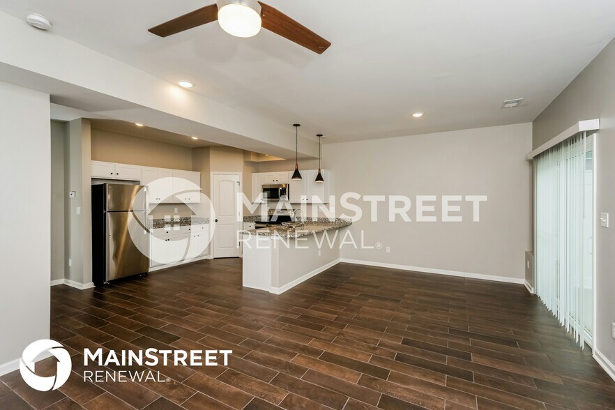 Building Photo - 2053 Paddle Wheel Dr
