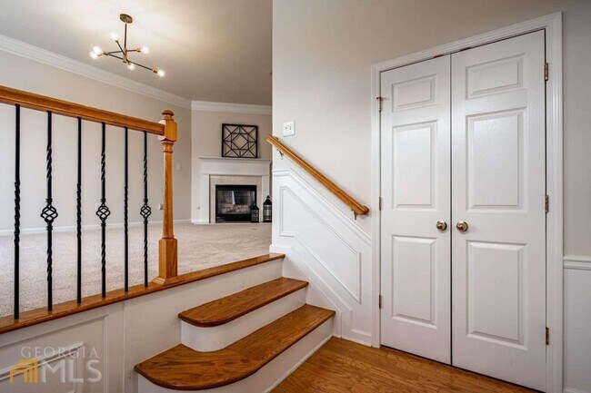 Building Photo - 1732 Highlands View Dr