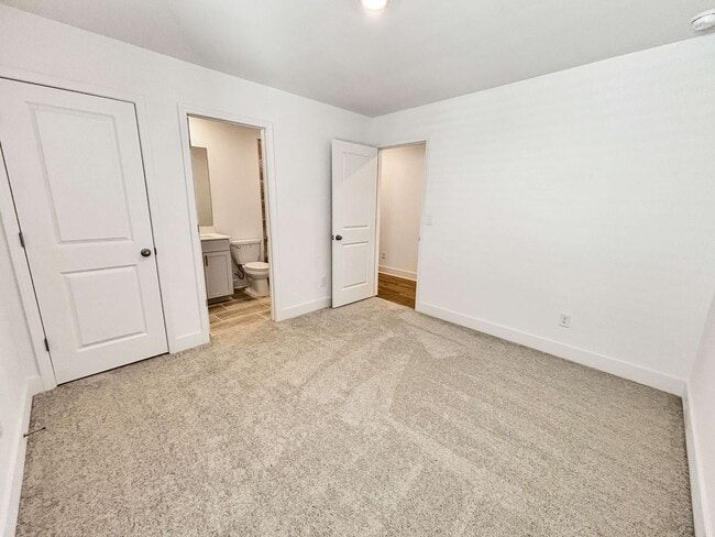 Building Photo - Brand New 4 BR/ 3.5 BA Home in Woodstock!