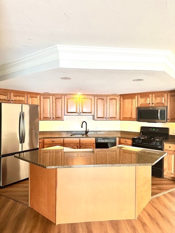 Building Photo - 5 Mission