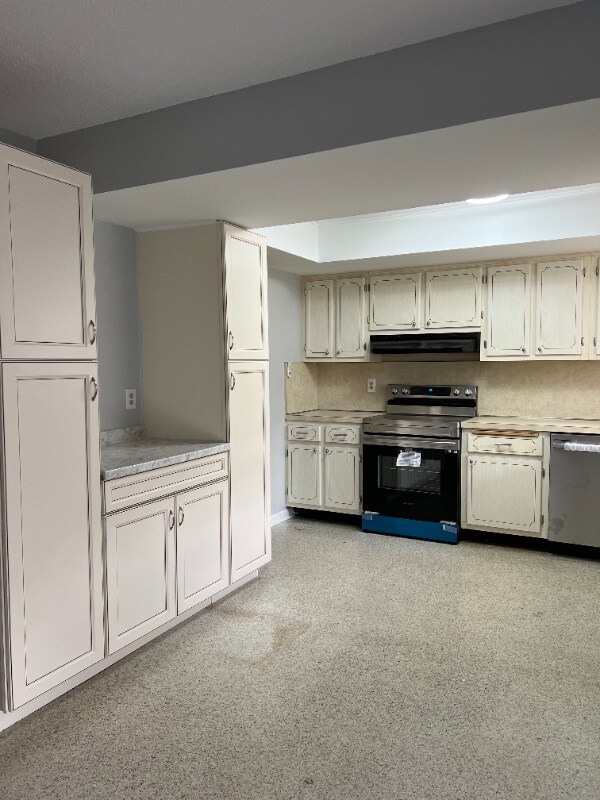 Building Photo - 2643 Cherrywood Ln