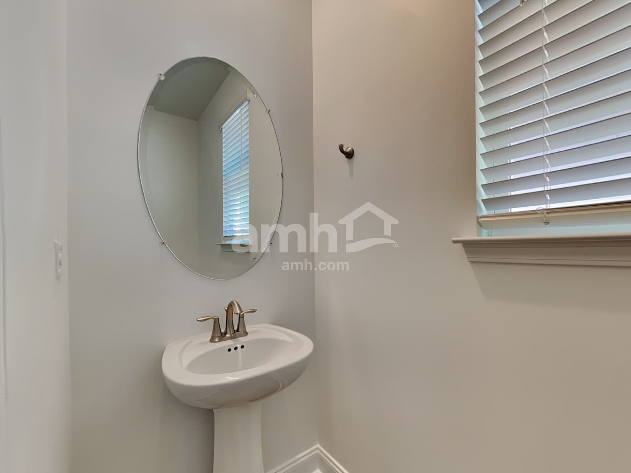 Building Photo - 168 Portside Pk Dr