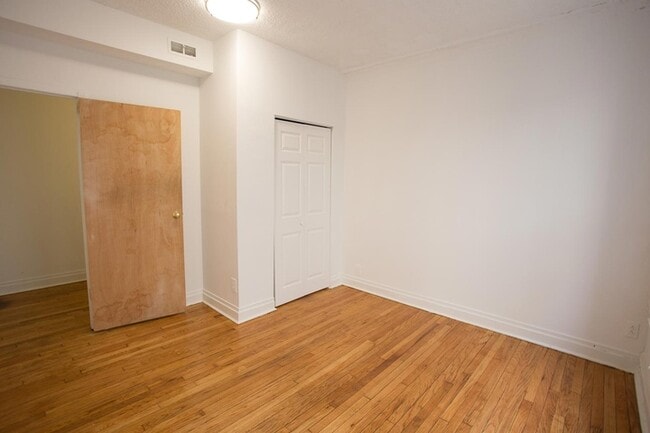 Floorplan - 5452 S. Ellis Avenue