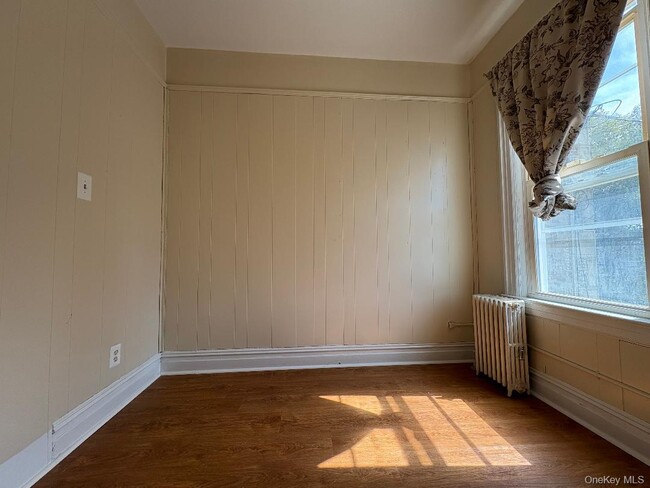 Primary Photo - 2901 Paine St
