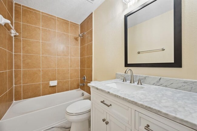 Building Photo - 5414 Fairtide Dr