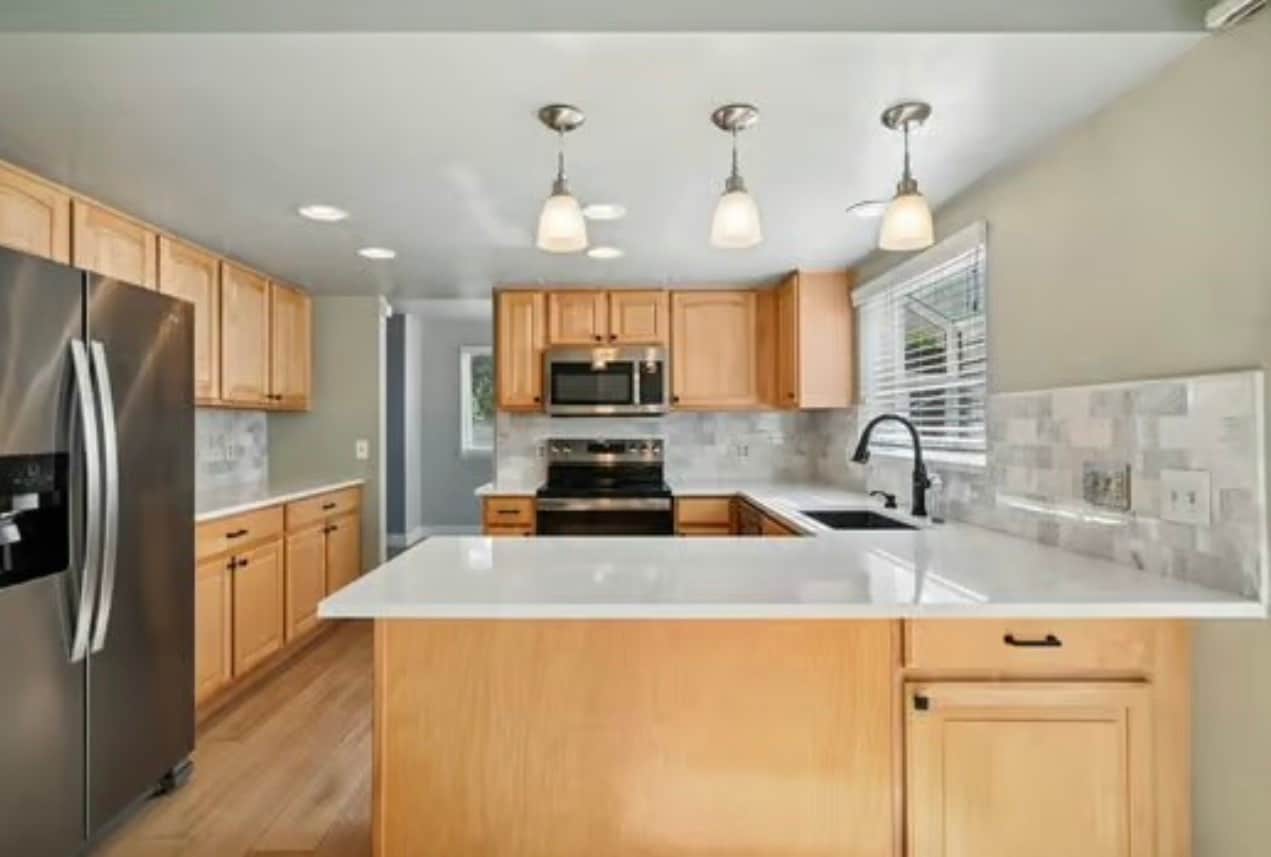 Building Photo - 7595 S Monaco Way