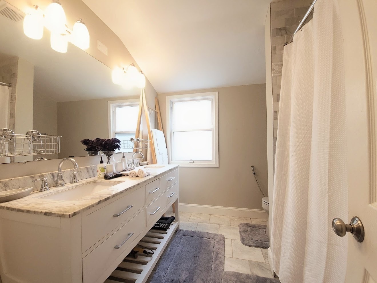 Full Bath Second Floor - 9605 Singleton Dr