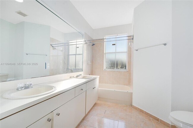 Building Photo - 27433 SW 137th Ct