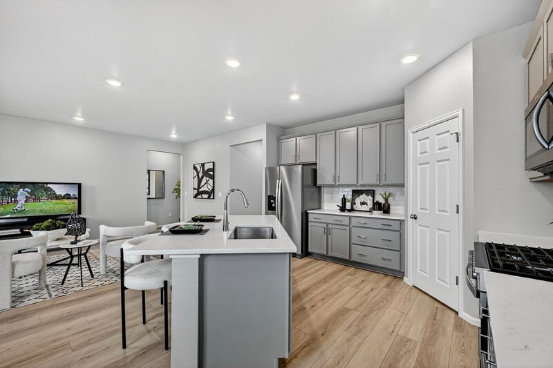 Building Photo - 13375 Valley Peak Dr