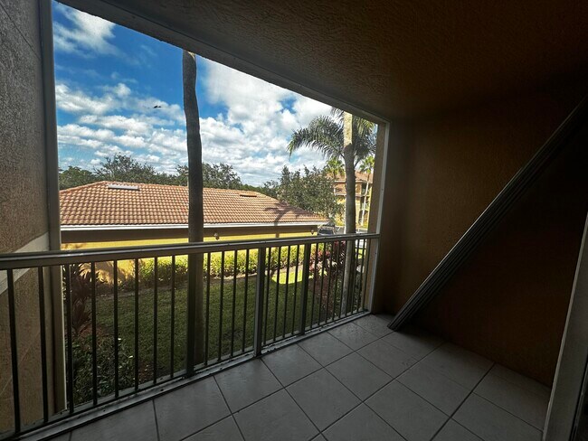 Building Photo - 3615 NW Mediterranean Ln