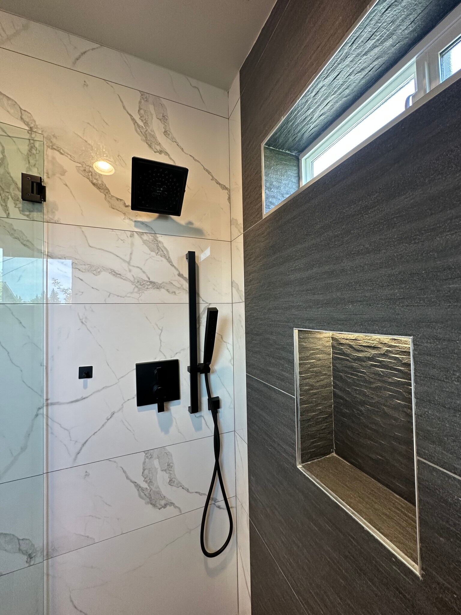 Building Photo - 5509 Brooklyn Ave NE