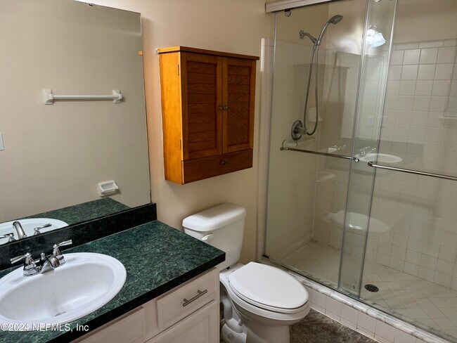 Building Photo - 3554 Rain Forest Dr W