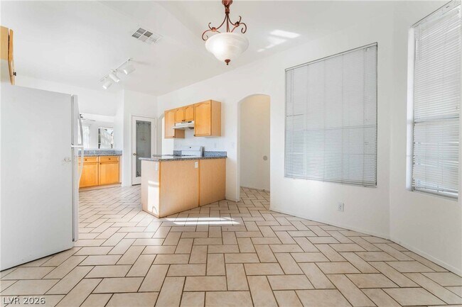 Building Photo - 8301 Alder Meadows Ave