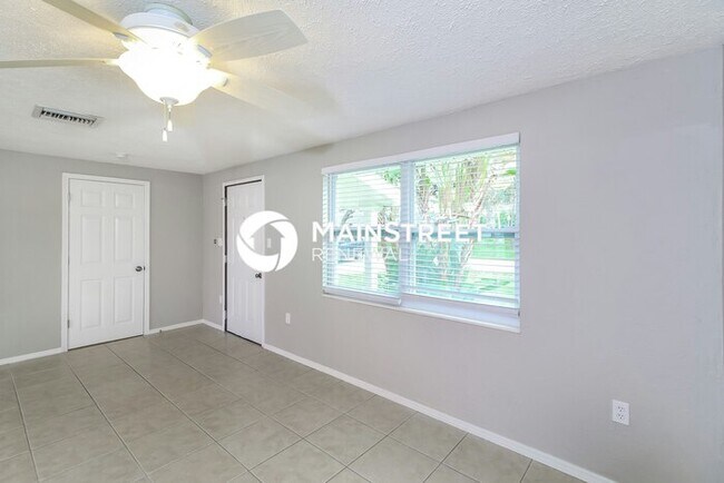 Building Photo - 3 Bedroom Pet-Friendly Home in Venice, FL ...