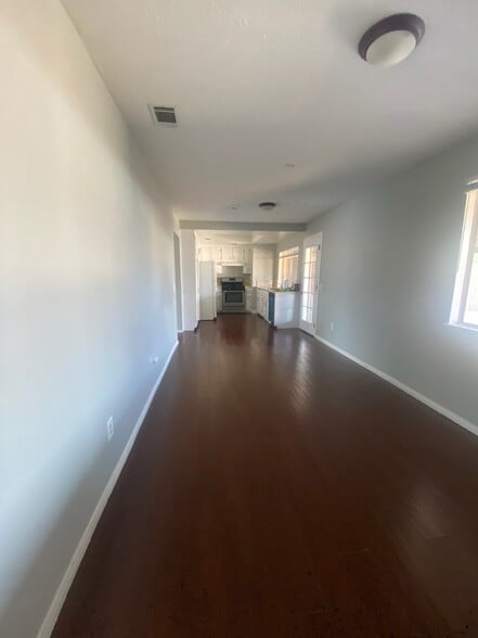 Building Photo - 27630 Baroni Rd