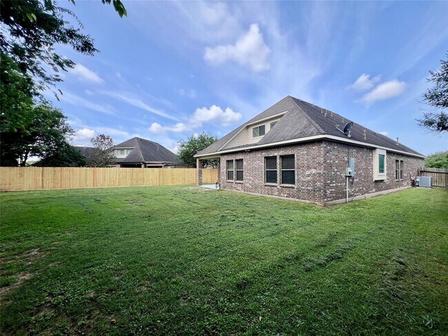 Building Photo - 835 E Tide Bay Cir