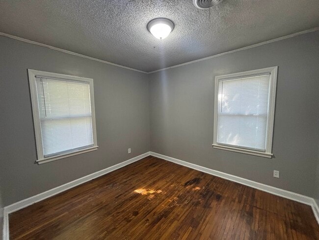 Building Photo - 1294 Pallwood Rd