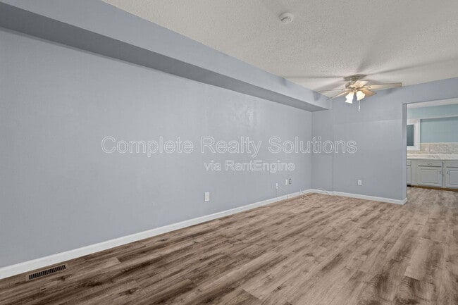 Building Photo - 26 Timberbrook Dr