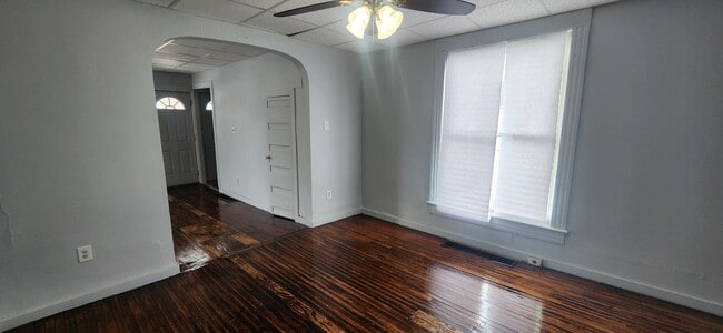Building Photo - 211 W Williams St