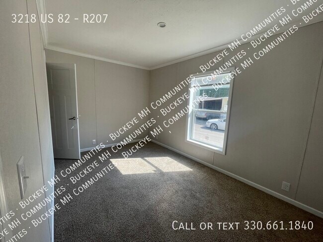 Building Photo - 3218 OH-82