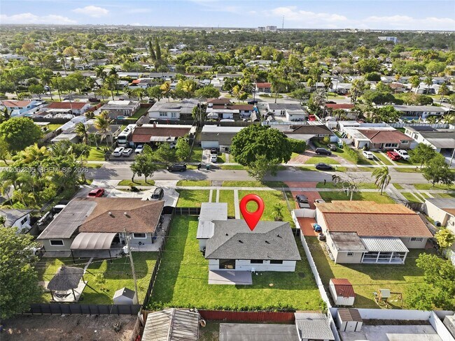 Building Photo - 9660 Dominican Dr