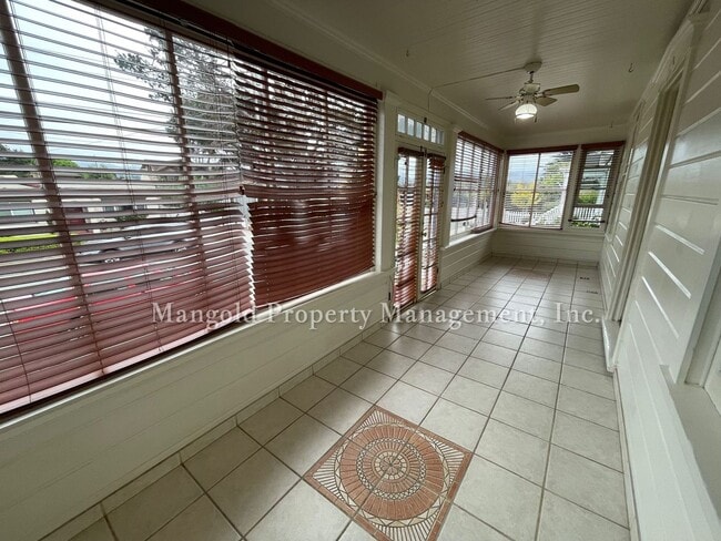 Building Photo - Beautiful Victorian Style 3-Bedroom Home C...