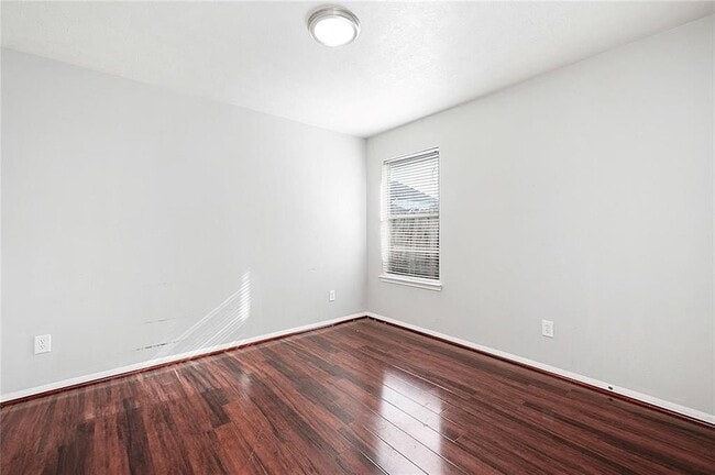 Building Photo - 14039 Maximos Dr