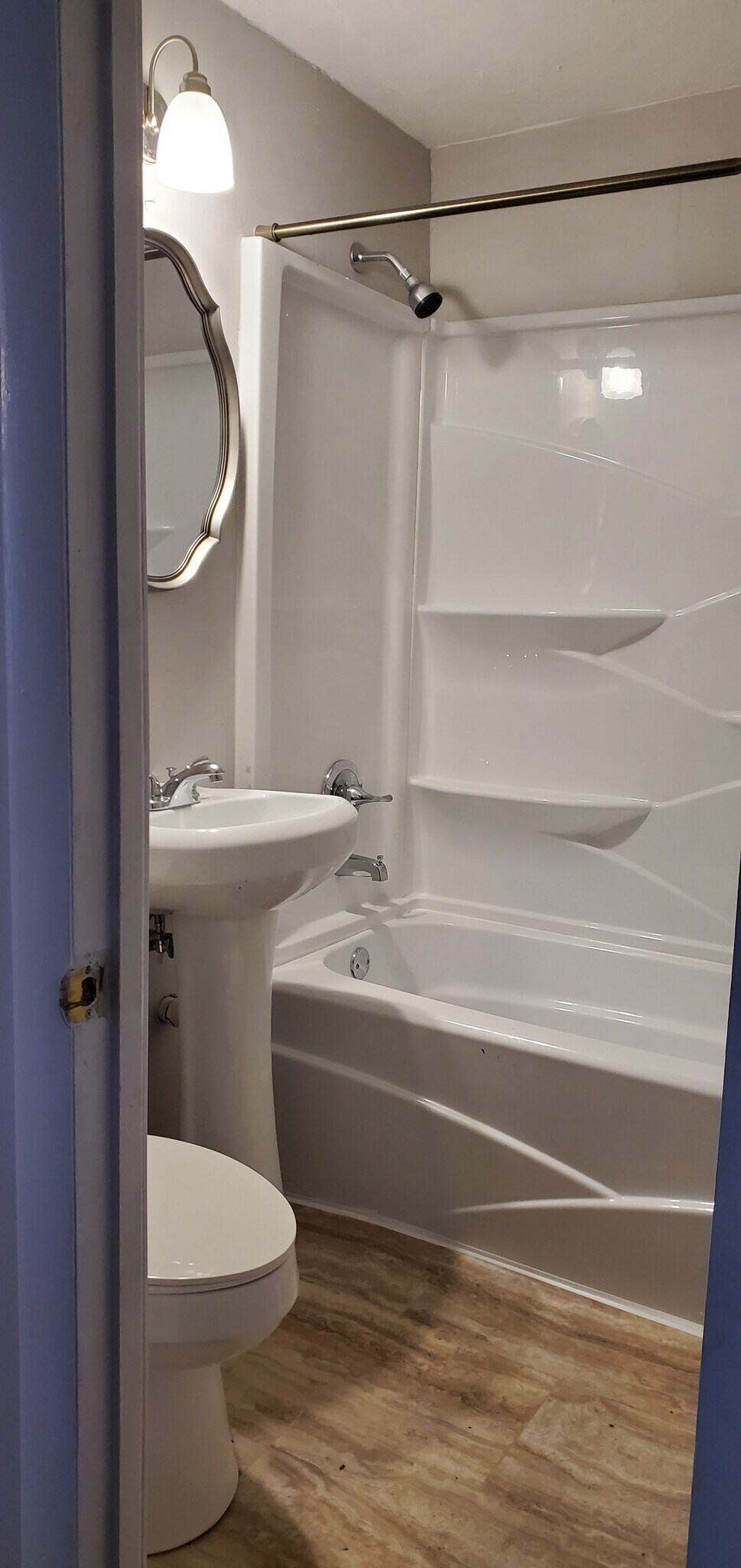 Bathroom - 2216 Bandler Rd