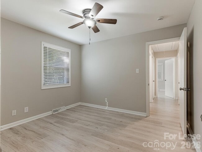 Building Photo - 2909 Southwest Blvd