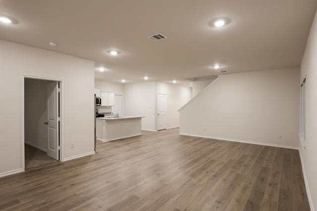 Building Photo - 3924 Amethyst Dr