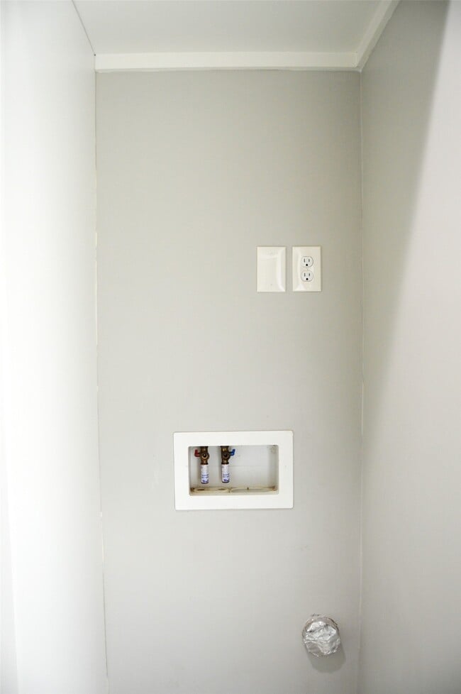 Building Photo - 29315 Burton Cemetery Rd