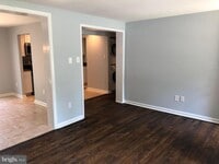 Building Photo - 204 Northview Dr