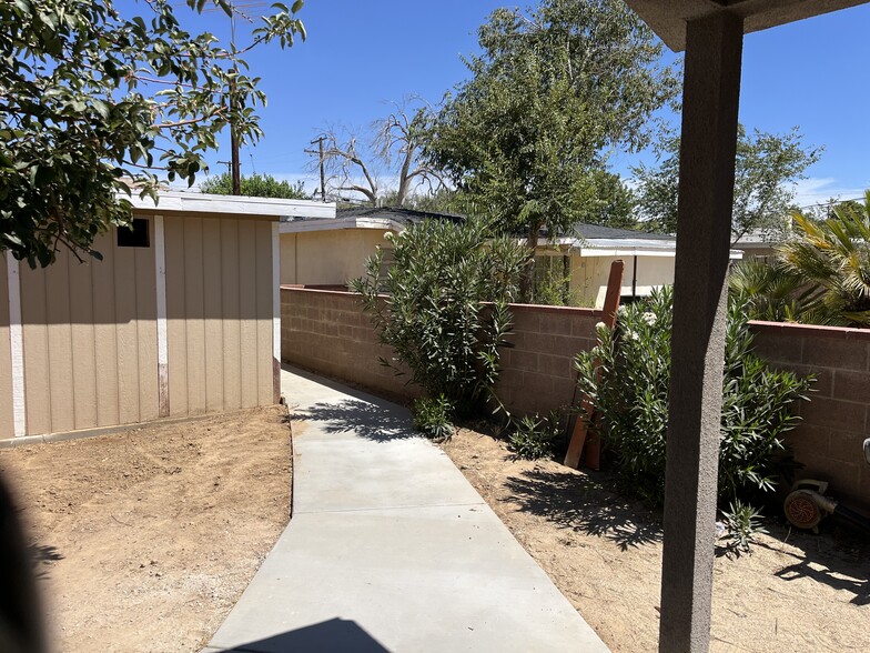 Side Entrance - 44979 15th St W