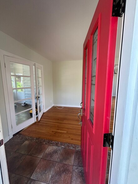 Building Photo - 4644 French St